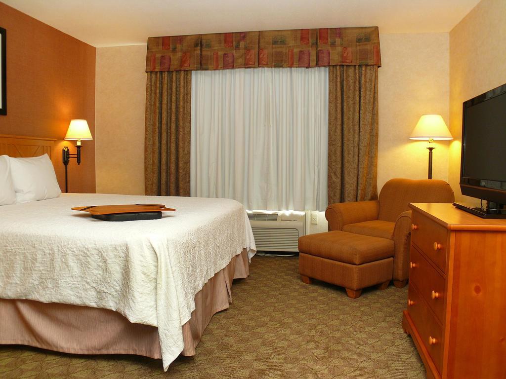 Hampton Inn & Suites Steamboat Springs Exterior photo